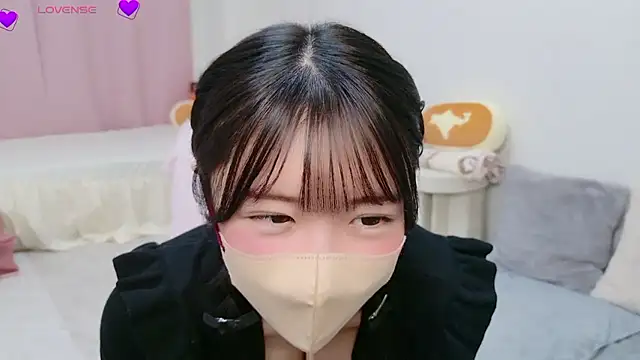 anchan  online show from November 21, 2025, 1:43 pm