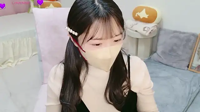 anchan  online show from January 18, 2026, 11:03 am