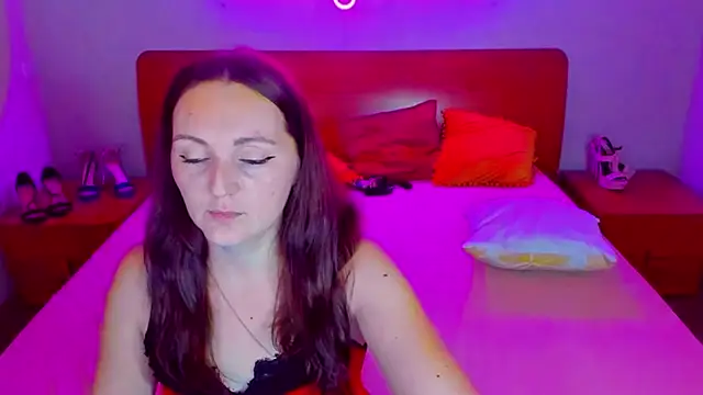 MagicEyess online show from December 22, 2024, 3:11 pm