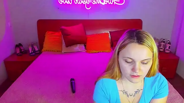 MagicEyess online show from January 22, 2025, 10:18 am