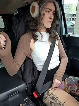 Snapshot of Lilmissvyx chatting on February 6, 2025, 4:36 pm Lilmissvyx online show from February 6, 2025, 4:36 pm