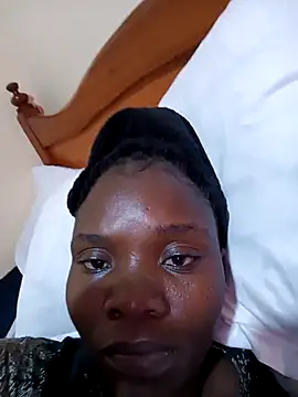 Snapshot of Sexybambi026 chatting on March 5, 2026, 7:15 am Sexybambi026 online show from March 5, 2026, 7:15 am