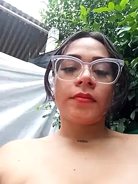 Snapshot of Cristel_Shop chatting on December 2, 2024, 10:23 pm Cristel Shop online show from December 2, 2024, 10:23 pm