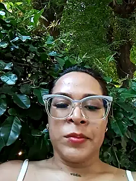 Snapshot of Cristel_Shop chatting on December 20, 2024, 9:50 pm Cristel Shop online show from December 20, 2024, 9:50 pm