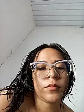 Snapshot of Cristel_Shop chatting on December 21, 2024, 3:36 am Cristel Shop online show from December 21, 2024, 3:36 am