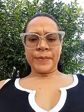 Snapshot of Cristel_Shop chatting on December 27, 2024, 7:14 pm Cristel Shop online show from December 27, 2024, 7:14 pm