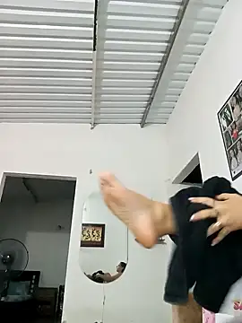 Snapshot of Cristel_Shop chatting on February 14, 2025, 10:47 pm Cristel Shop online show from February 14, 2025, 10:47 pm