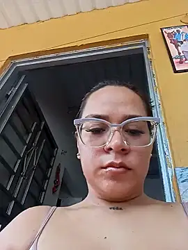 Snapshot of Cristel_Shop chatting on March 7, 2025, 9:06 pm Cristel Shop online show from March 7, 2025, 9:06 pm