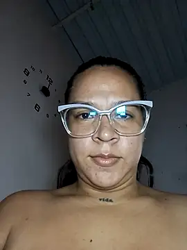 Snapshot of Cristel_Shop chatting on March 20, 2025, 9:46 pm Cristel Shop online show from March 20, 2025, 9:46 pm