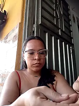 Snapshot of Cristel_Shop chatting on October 8, 2025, 9:45 pm Cristel Shop online show from October 8, 2025, 9:45 pm