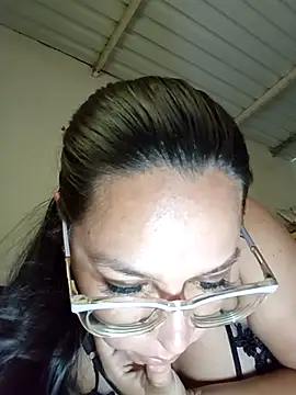 Snapshot of Cristel_Shop chatting on November 4, 2025, 8:19 pm Cristel Shop online show from November 4, 2025, 8:19 pm