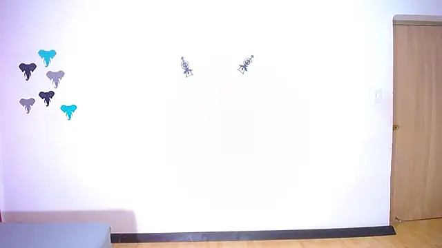 Snapshot of cock_whisperer69_ chatting on December 10, 2024, 1:55 pm cock whisperer69 online show from December 10, 2024, 1:55 pm