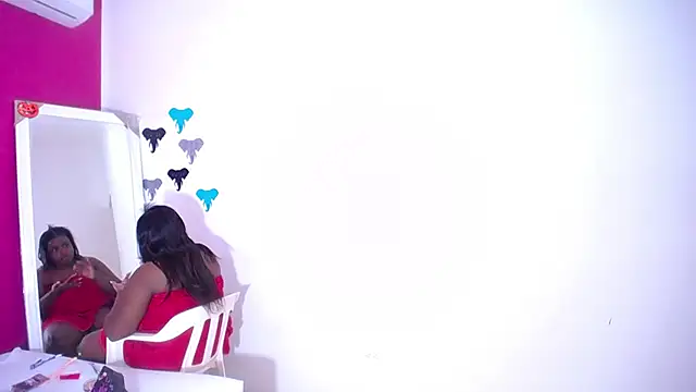 Snapshot of cock_whisperer69_ chatting on February 11, 2025, 1:41 pm cock whisperer69 online show from February 11, 2025, 1:41 pm