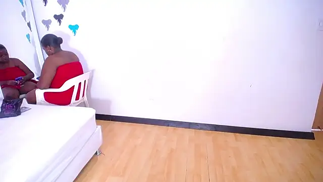 Snapshot of cock_whisperer69_ chatting on February 26, 2025, 2:03 pm cock whisperer69 online show from February 26, 2025, 2:03 pm