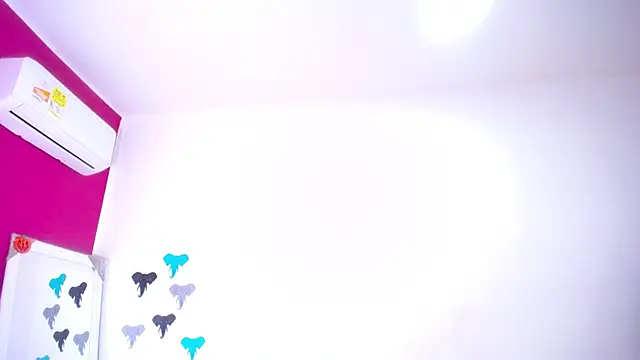 Snapshot of cock_whisperer69_ chatting on March 1, 2025, 7:48 pm cock whisperer69 online show from March 1, 2025, 7:48 pm