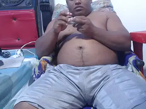 PONSE LATINO online show from November 28, 2025, 4:53 pm