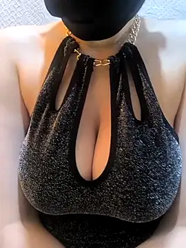 Lolytta online show from October 28, 2025, 11:58 am