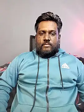 Rayansmith  online show from January 12, 2026, 10:26 pm