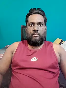 Rayansmith  online show from February 13, 2026, 12:01 pm