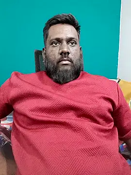 Rayansmith  online show from February 26, 2026, 11:37 pm