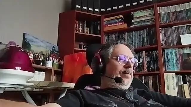 Mandra is a whore online show from October 23, 2025, 9:52 am