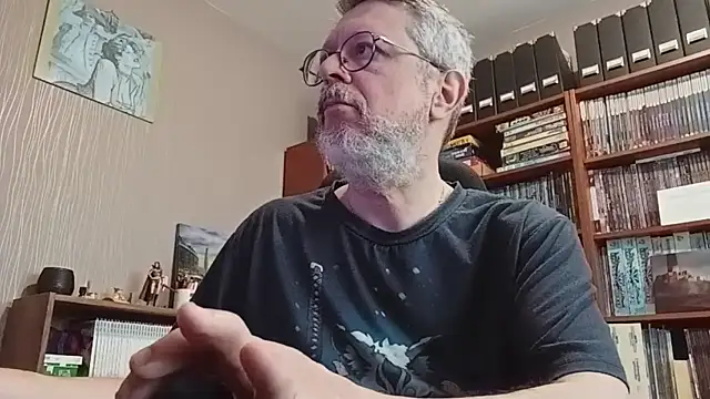 Mandra is a whore online show from December 22, 2025, 12:24 pm