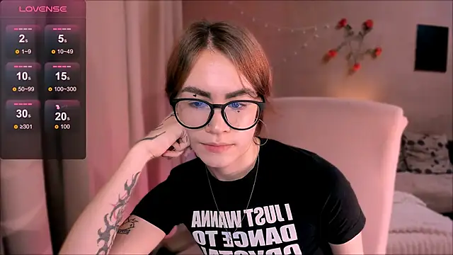  selectrra online show from November 26, 2025, 7:26 pm