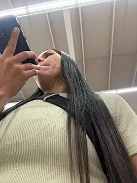 Snapshot of dominantandsubmissiveshow chatting on October 14, 2025, 6:31 pm dominantandsubmissiveshow online show from October 14, 2025, 6:31 pm