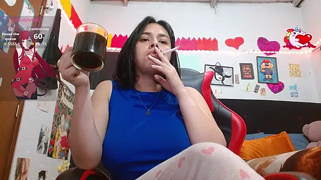 Snapshot of Saray_extrovert_ chatting on February 19, 2026, 3:57 am Saray extrovert online show from February 19, 2026, 3:57 am