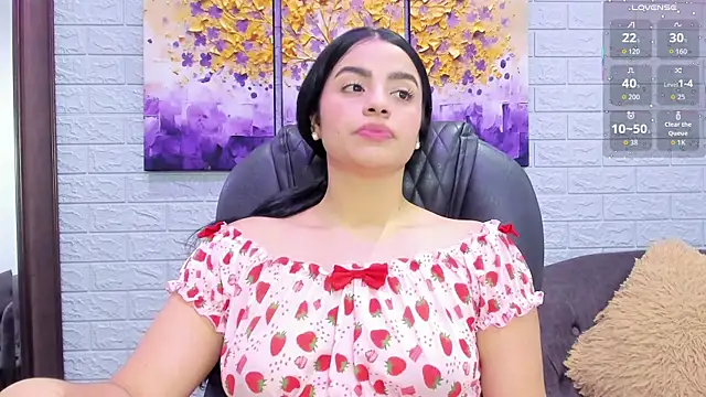 Paula Desousa online show from September 11, 2025, 8:20 pm