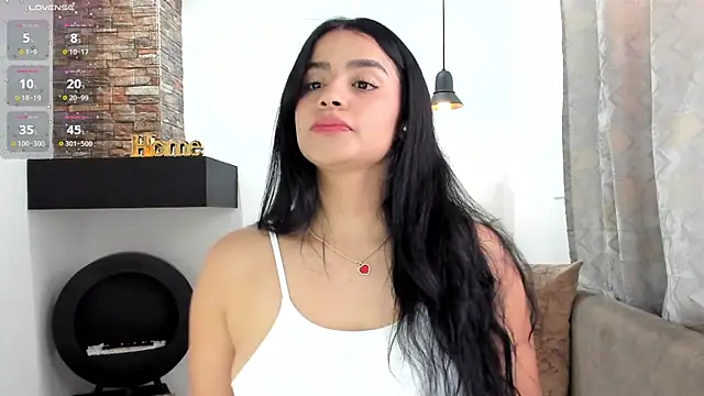 Paula Desousa online show from September 19, 2025, 7:36 pm