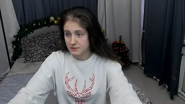 Snapshot of Holliy_Cooper chatting on January 6, 2026, 10:19 am Holliy Cooper online show from January 6, 2026, 10:19 am