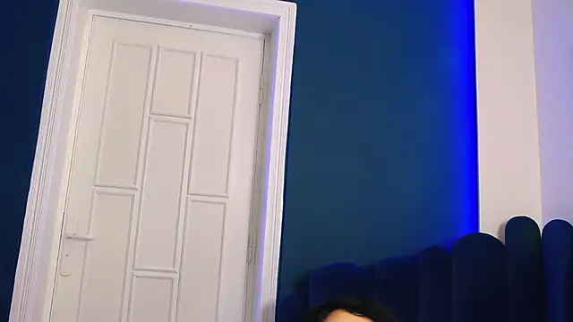 Snapshot of BeeaMayer chatting on January 24, 2025, 1:03 pm BeeaMayer online show from January 24, 2025, 1:03 pm