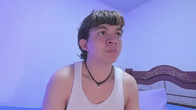 Snapshot of Lucaas_King chatting on December 23, 2024, 6:58 pm Lucaas King online show from December 23, 2024, 6:58 pm