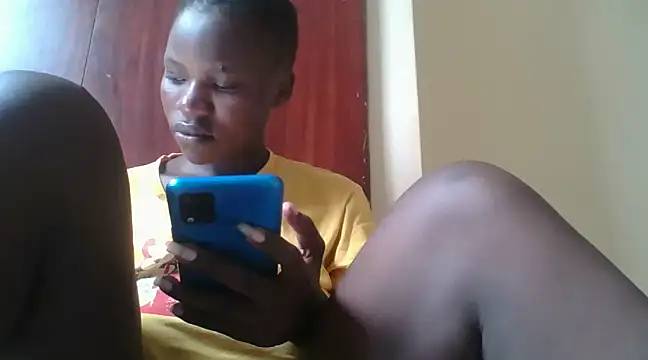 prettychic5 online show from December 19, 2024, 7:18 am