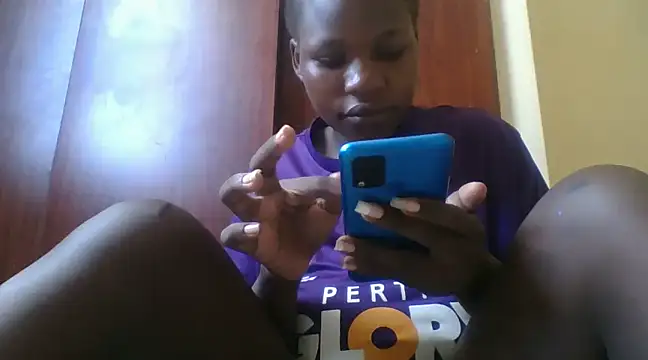 prettychic5 online show from December 23, 2024, 9:05 am