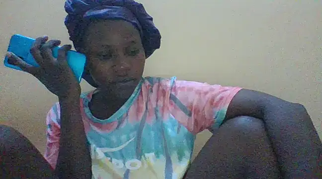 prettychic5 online show from December 27, 2024, 5:48 pm