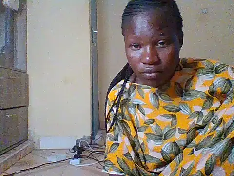 Snapshot of prettychic5 chatting on March 6, 2026, 6:21 am prettychic5 online show from March 6, 2026, 6:21 am