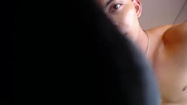 Snapshot of Matty_Adams chatting on February 28, 2025, 9:44 pm Matty Adams online show from February 28, 2025, 9:44 pm