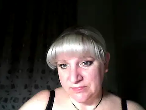 MeilomaWesa online show from February 21, 2025, 3:32 pm