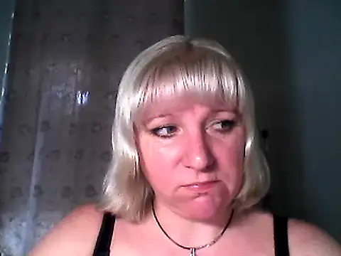 MeilomaWesa online show from March 19, 2025, 2:13 pm