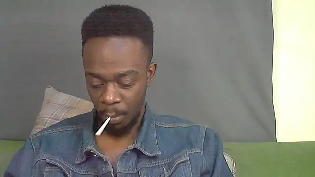 Snapshot of BIGDICKMULLAH chatting on January 8, 2026, 2:14 am BIGDICKMULLAH online show from January 8, 2026, 2:14 am