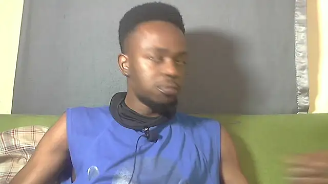 Snapshot of BIGDICKMULLAH chatting on February 10, 2026, 3:32 am BIGDICKMULLAH online show from February 10, 2026, 3:32 am