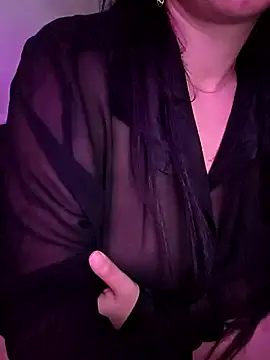 Snapshot of Zeina2024 chatting on March 29, 2026, 11:16 pm Zeina2024 online show from March 29, 2026, 11:16 pm