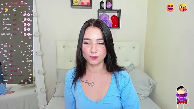 Snapshot of Sourr_Lollipop chatting on December 5, 2024, 11:40 pm Sourr Lollipop online show from December 5, 2024, 11:40 pm