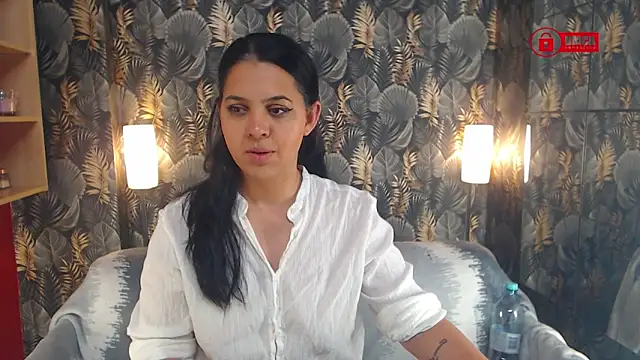 Snapshot of jessthewicked chatting on January 17, 2025, 10:01 pm jessthewicked online show from January 17, 2025, 10:01 pm