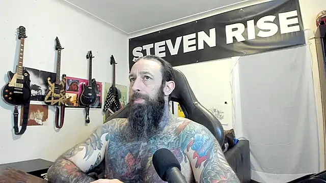 StevenRiseNYC online show from December 2, 2025, 1:39 pm