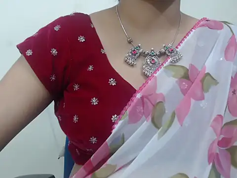 Snapshot of Lovely_Siri_23 chatting on September 11, 2025, 12:27 pm Lovely Siri 23 online show from September 11, 2025, 12:27 pm