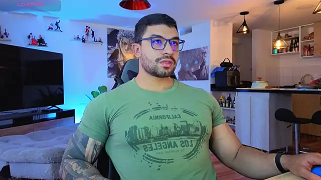 Michael Diamond online show from September 25, 2025, 2:43 pm