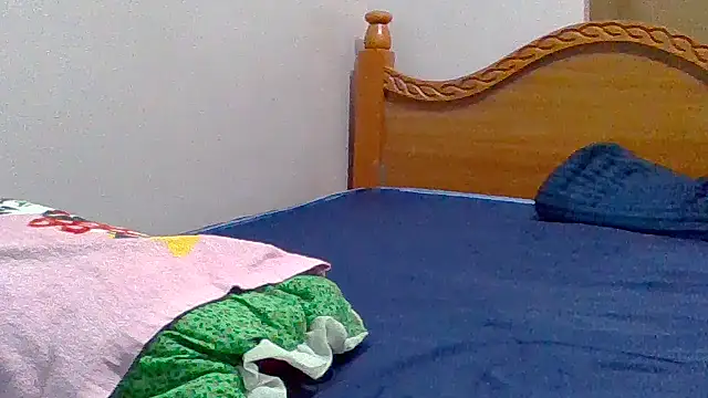 sweet-fancy online show from April 7, 2026, 5:08 am